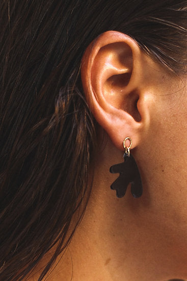 Paloma earrings - black